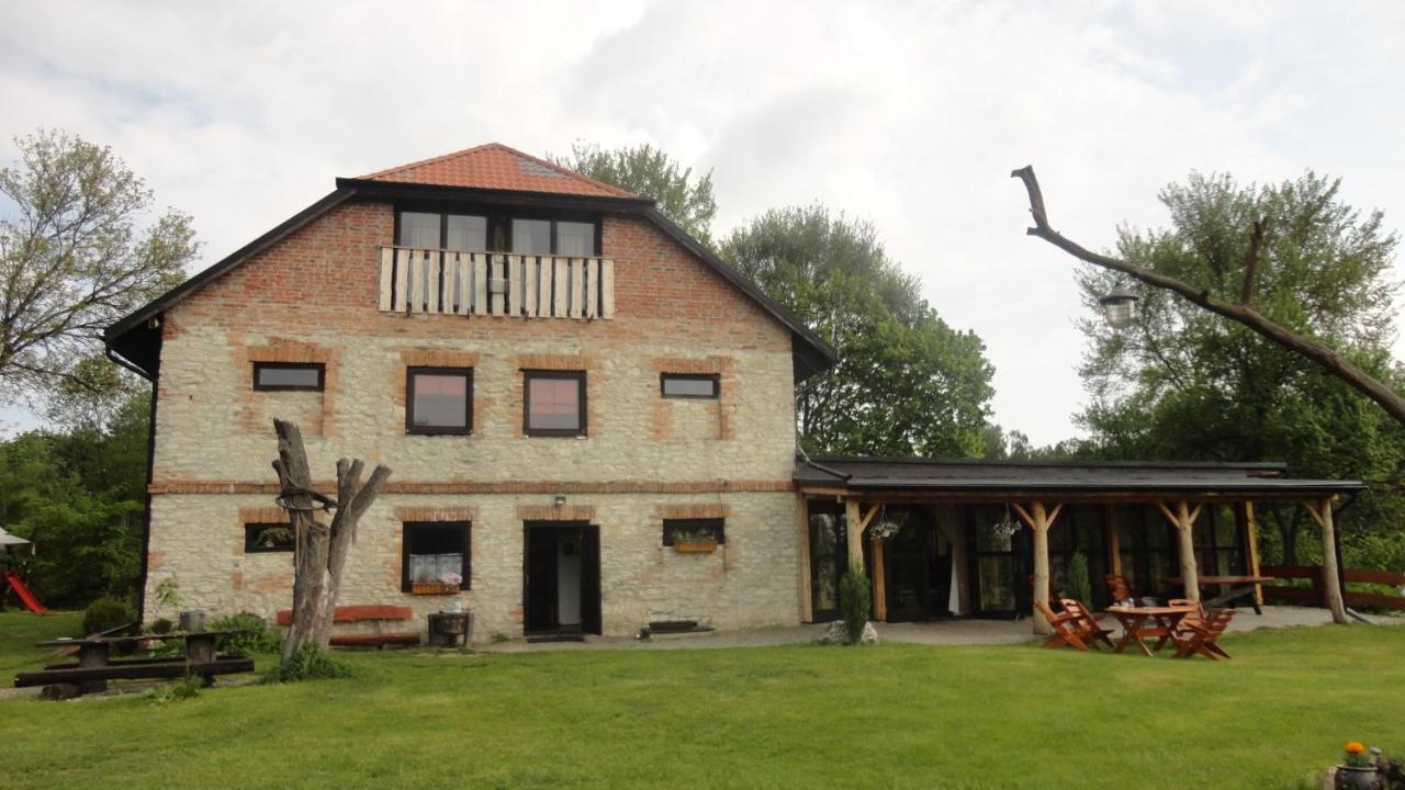 Domki Nad Pilica Krzetow Екстериор снимка